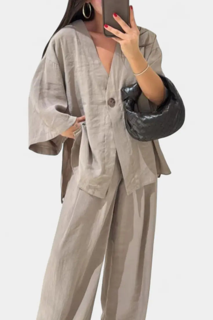 Eli Conjunto Oversize de Top con Cuello en V y Pantalón Recto Alba Madrid