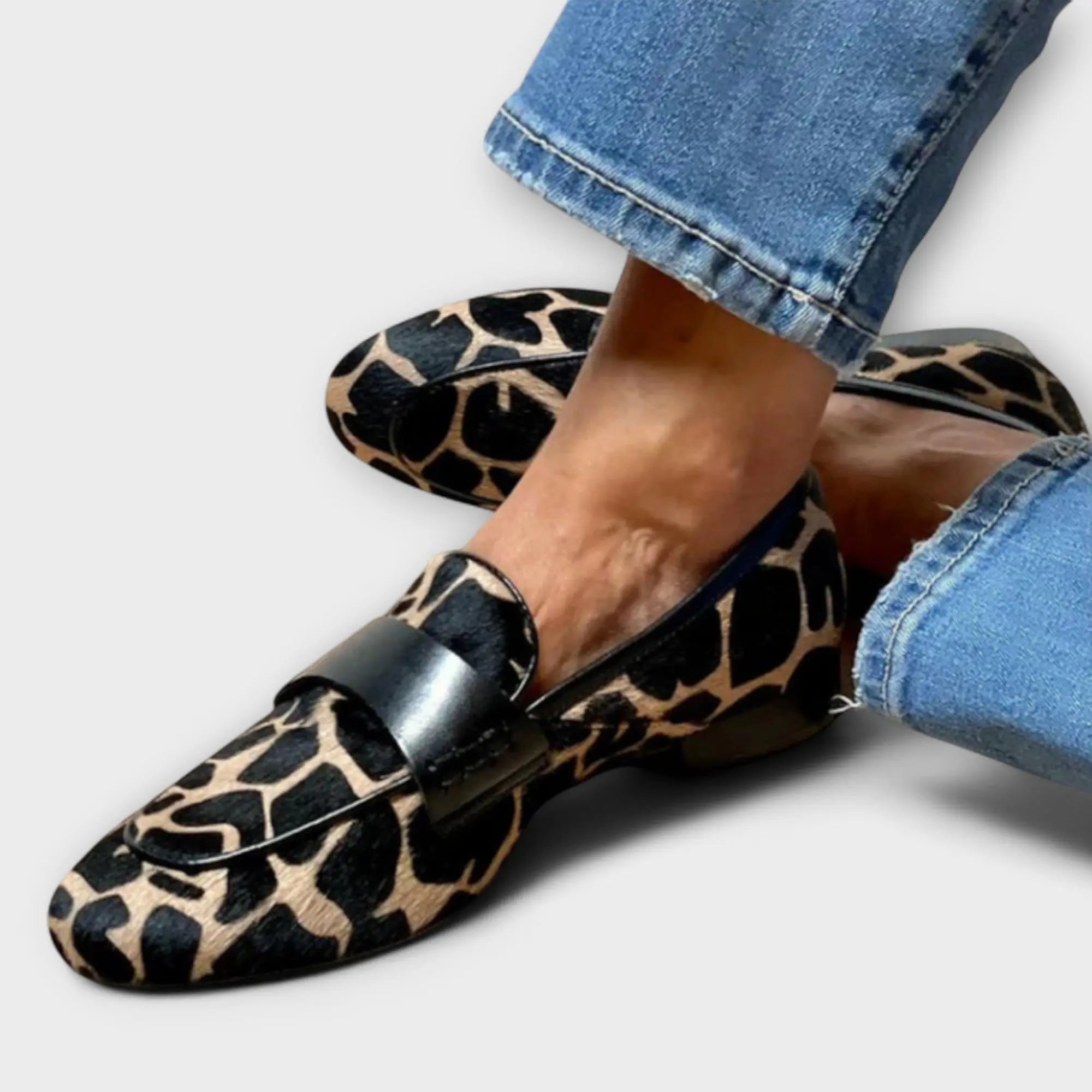 Mocasines sin cordones de leopardo Alba Madrid