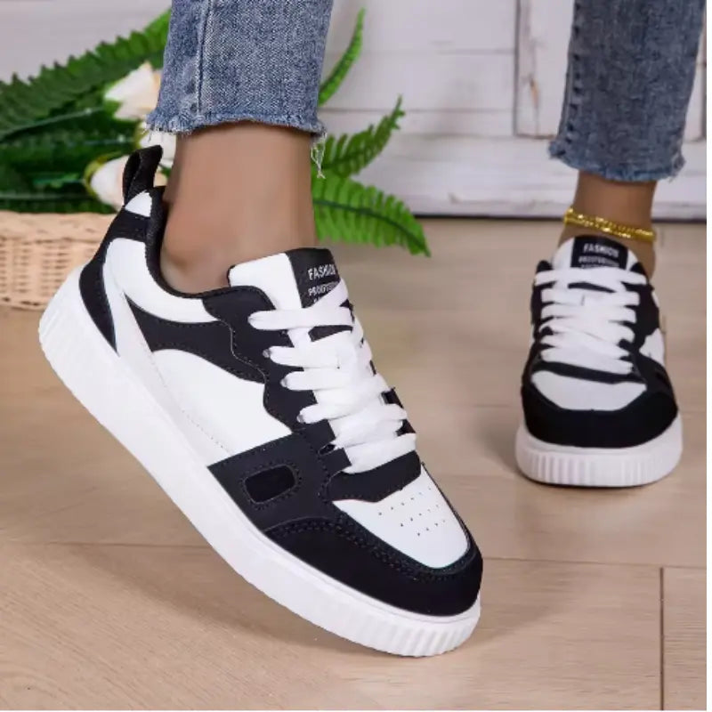 Jennifer - Zapatillas Ligeras Antideslizantes para Cada Día Alba Madrid
