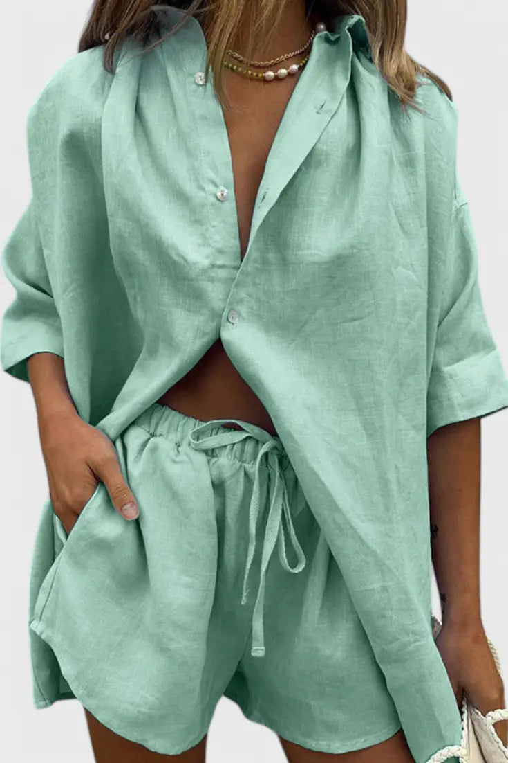 Anika Conjunto de Dos Piezas con Camisa de Botones y Pantalones Cortos con Cuerda Alba Madrid