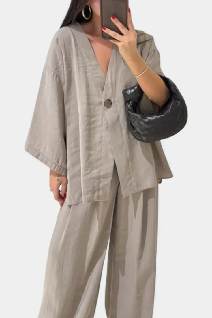 Eli Conjunto Oversize de Top con Cuello en V y Pantalón Recto Alba Madrid