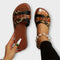 Sandalias de leopardo con tiras cruzadas Alba Madrid