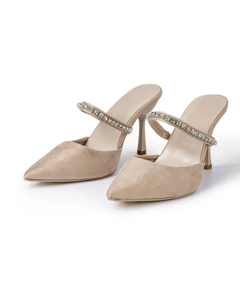 Zapatos de tacón con punta afilada decorados con cristales Alba Madrid