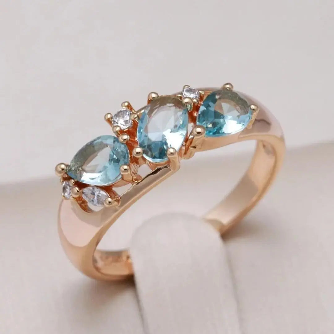 Anillo vintage de circonita azul elegante en oro Alba Madrid