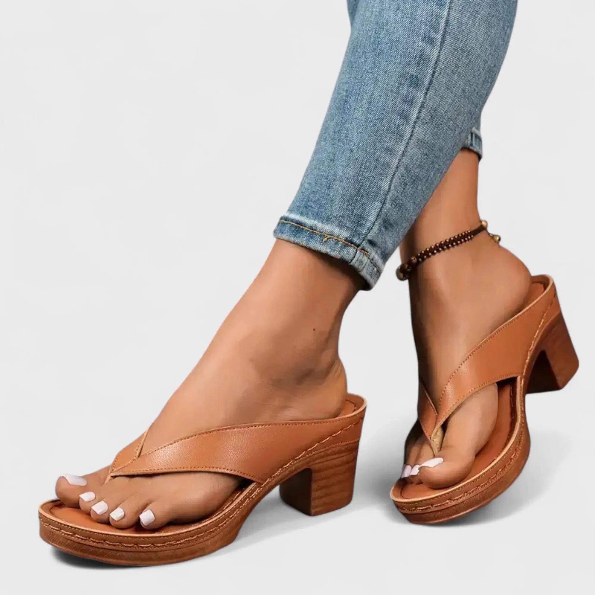 Petra - Zapatillas ortopédicas con tacones Alba Madrid