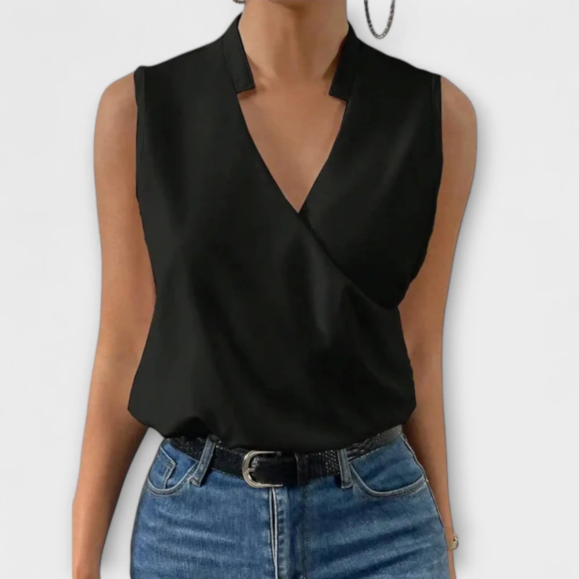 Lucía | Blusa de verano suave con escote en V Alba Madrid