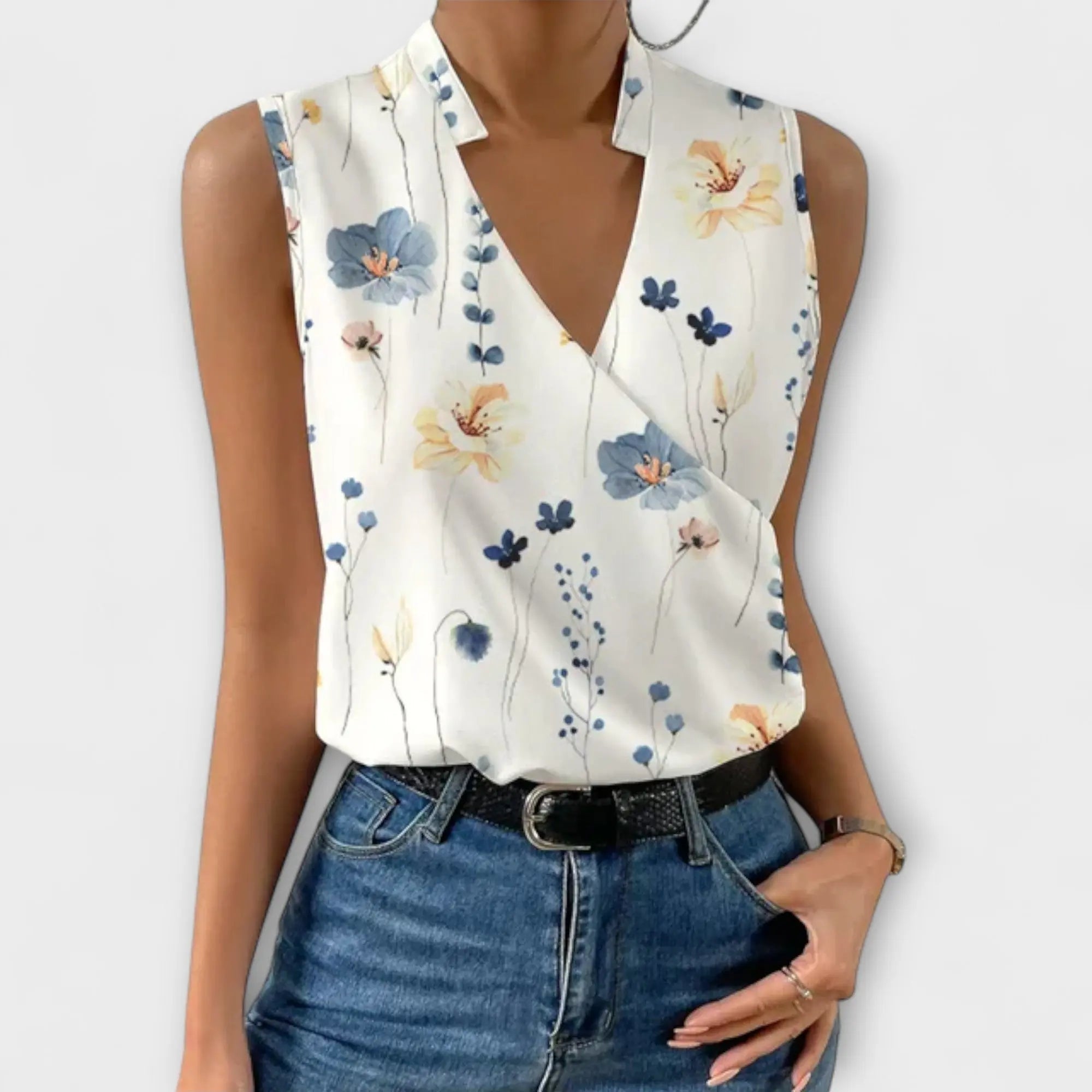 Lucía | Blusa de verano suave con escote en V Alba Madrid