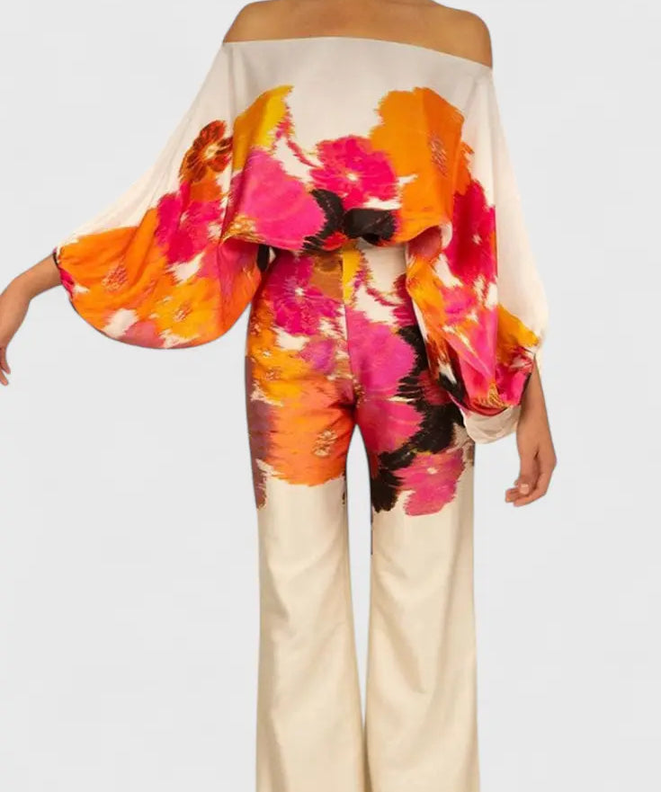 Sybella Conjunto de Dos Piezas con Hombros Descubiertos y Pantalones Amplios Estampados Alba Madrid