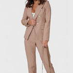 Rosalinda | Conjunto de Blazer y Pantalones Elegante Alba Madrid