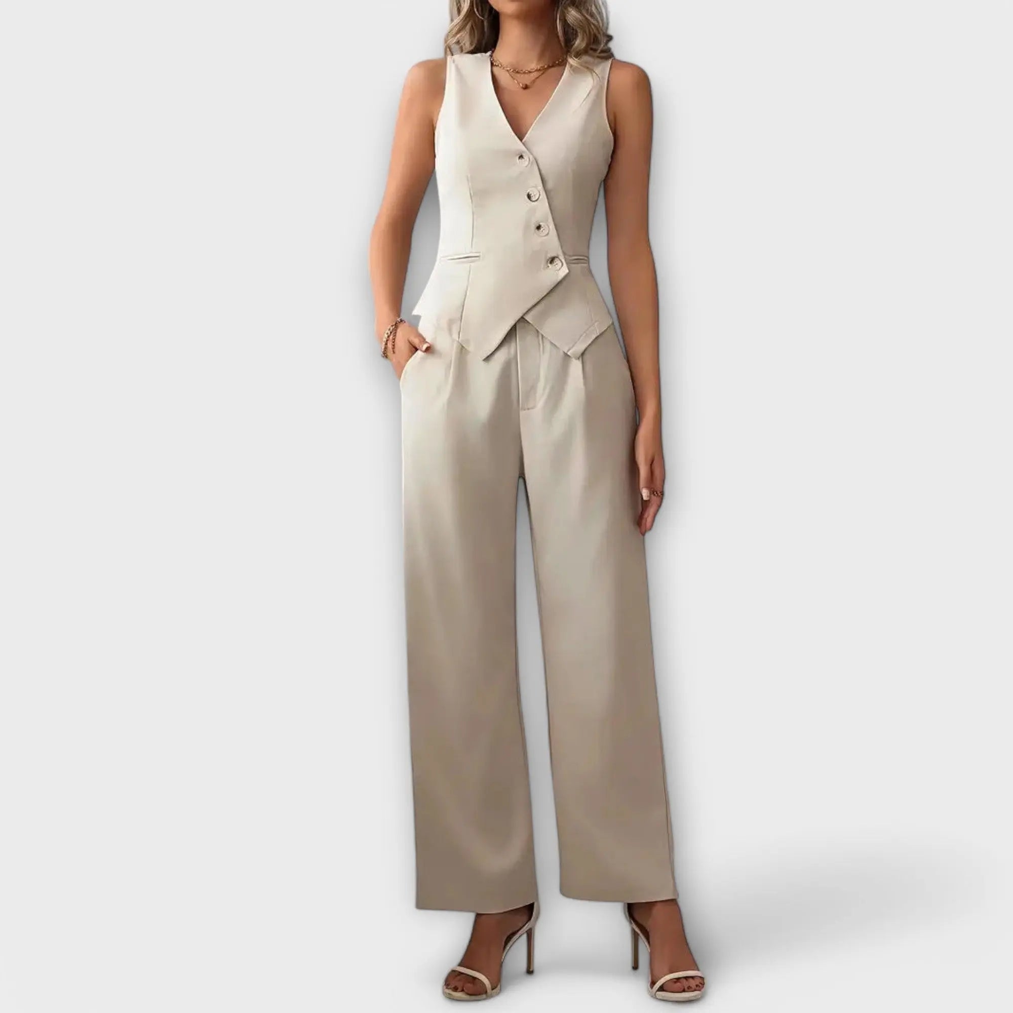 Chaleco y Pantalones en Conjunto Alba Madrid