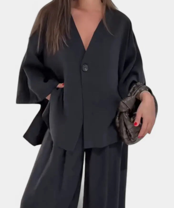 Eli Conjunto Oversize de Top con Cuello en V y Pantalón Recto Alba Madrid