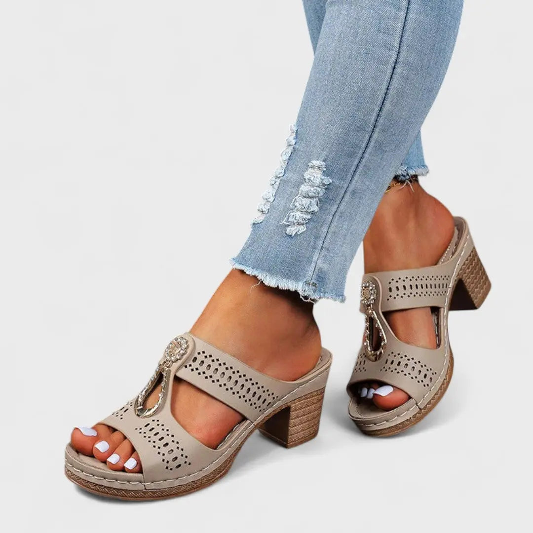 Vlasta - Sandalias Ortopédicas Elegantes y Cómodas Alba Madrid