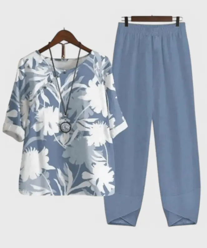 Ursula Conjunto Chic de Camisa y Pantalón con Estilo Relajado Alba Madrid