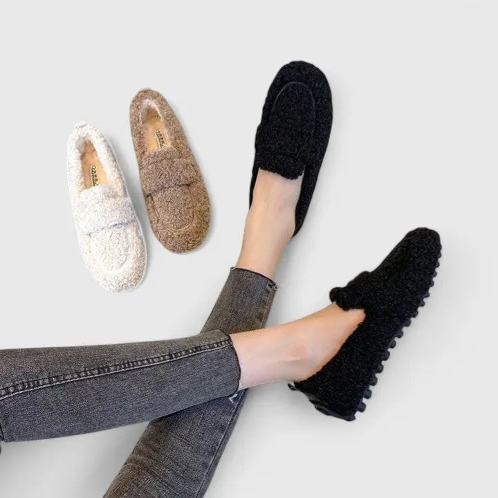 Solenne | Zapatillas Cálidas con Diseño Elegante Alba Madrid
