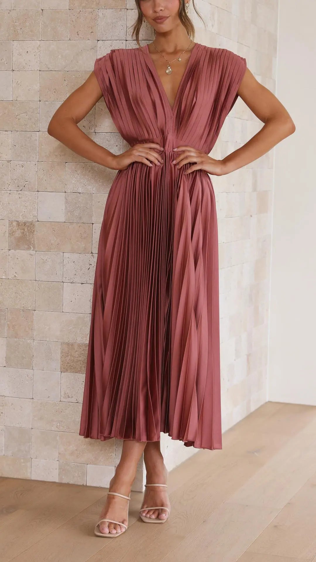 Isla | Vestido plisado elegante Alba Madrid