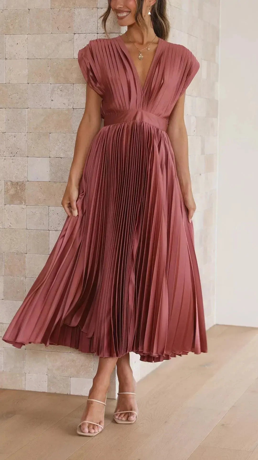 Isla | Vestido plisado elegante Alba Madrid