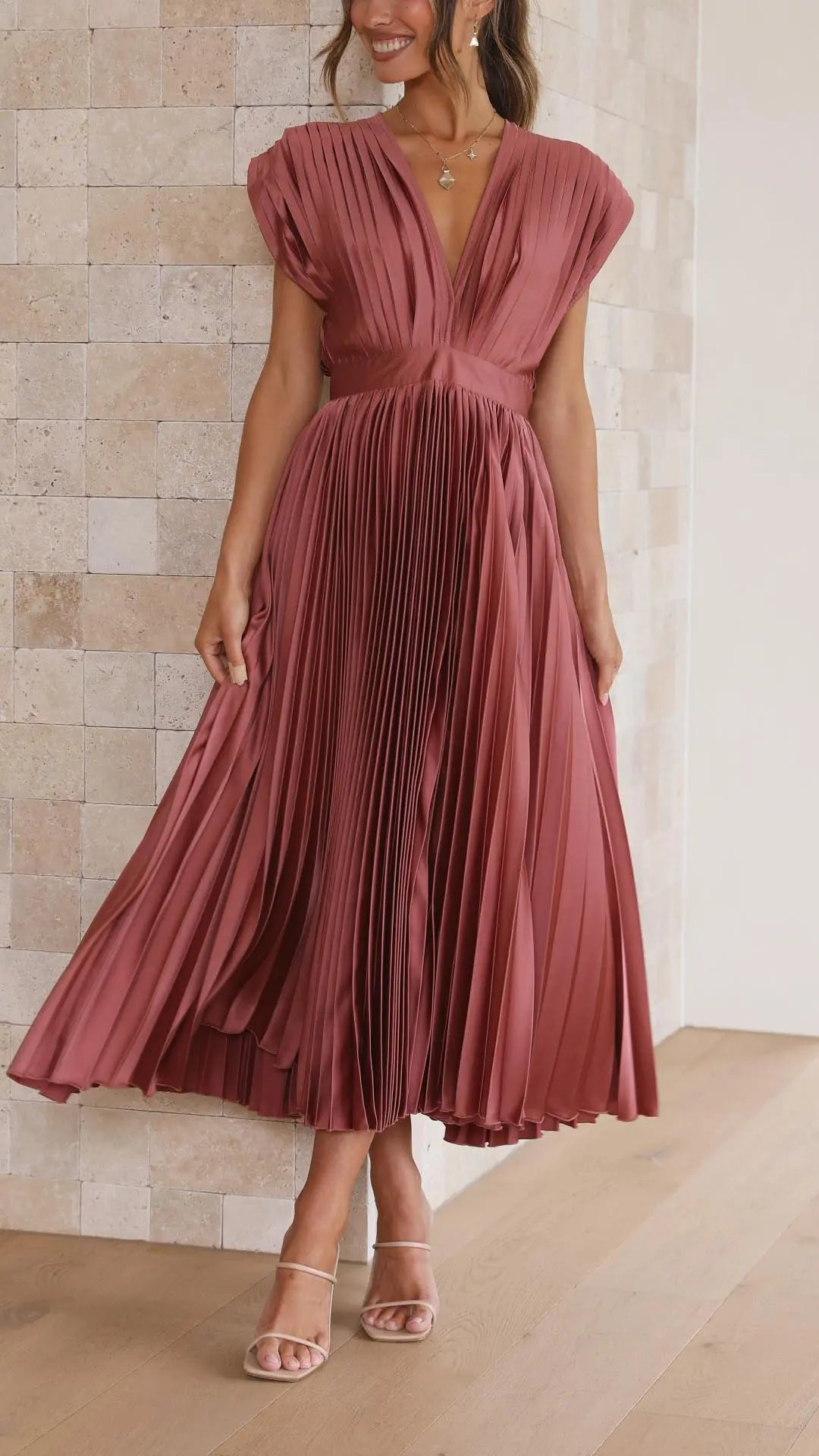 Isla | Vestido plisado elegante Alba Madrid