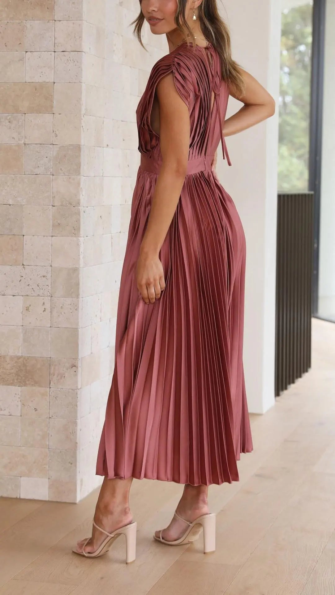 Isla | Vestido plisado elegante Alba Madrid