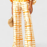 Sybella Conjunto de Dos Piezas con Hombros Descubiertos y Pantalones Amplios Estampados Alba Madrid