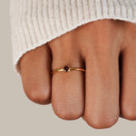 Anillos de oro con piedra de nacimiento Alba Madrid
