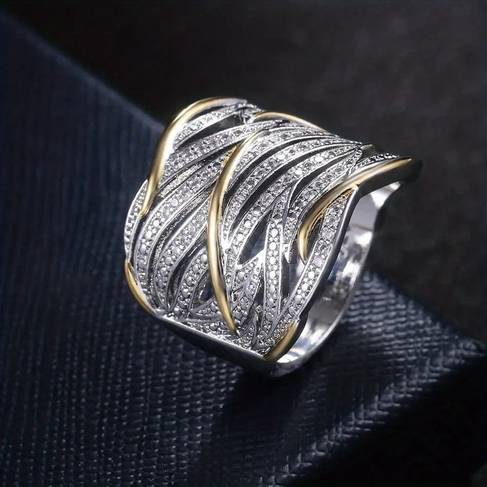 Anillo retorcido de múltiples capas elegante Alba Madrid