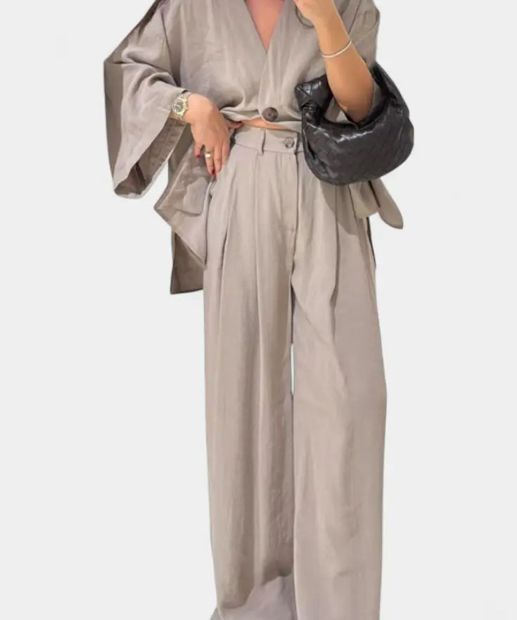 Eli Conjunto Oversize de Top con Cuello en V y Pantalón Recto Alba Madrid