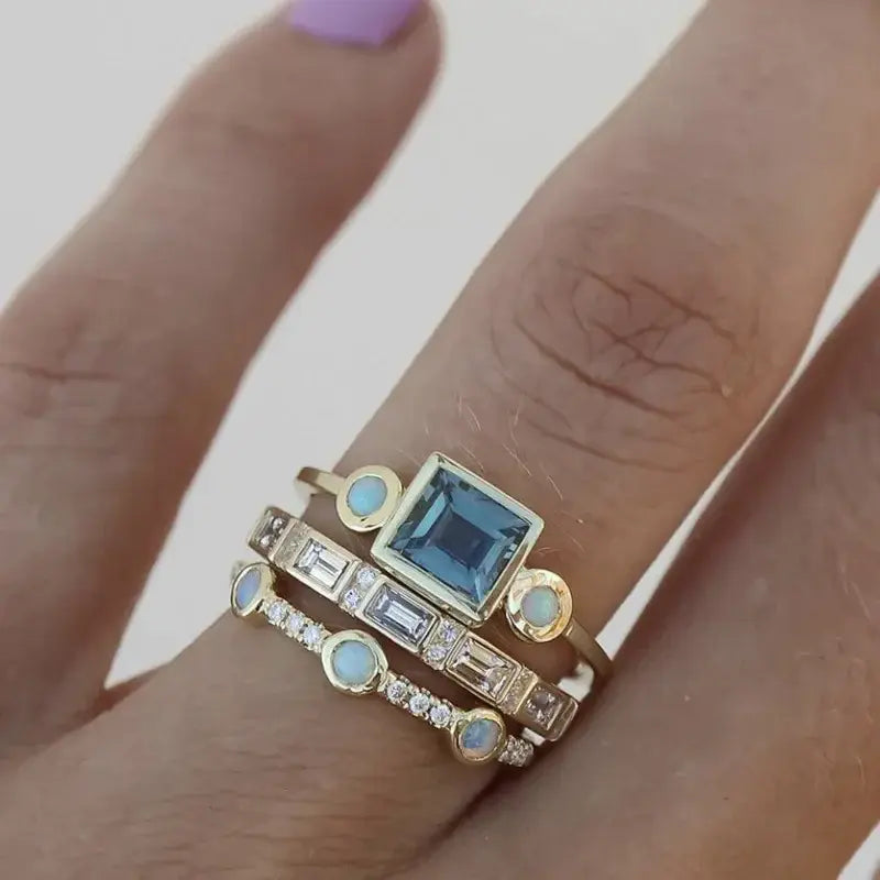 Karla - Conjunto de Anillos de Cristal Azul Vintage Alba Madrid