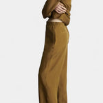 Sue Conjunto de Blazer con Solapa y Pantalones a Juego Alba Madrid