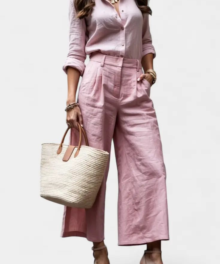 Sabina Conjunto Rosa de Camisa Suelta y Pantalones Capri Alba Madrid