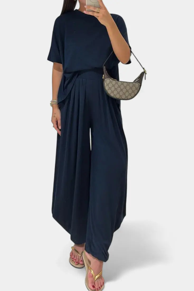 Trista Conjunto Casual de Top Suave y Pantalones de Pierna Ancha Alba Madrid