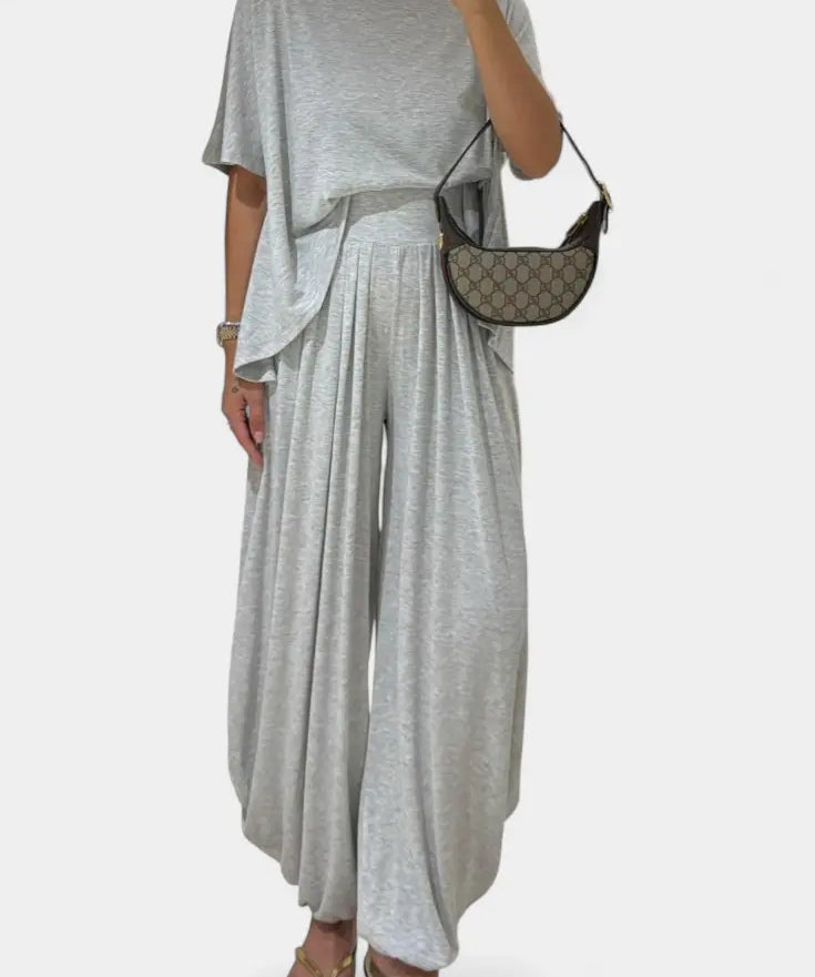 Trista Conjunto Casual de Top Suave y Pantalones de Pierna Ancha Alba Madrid