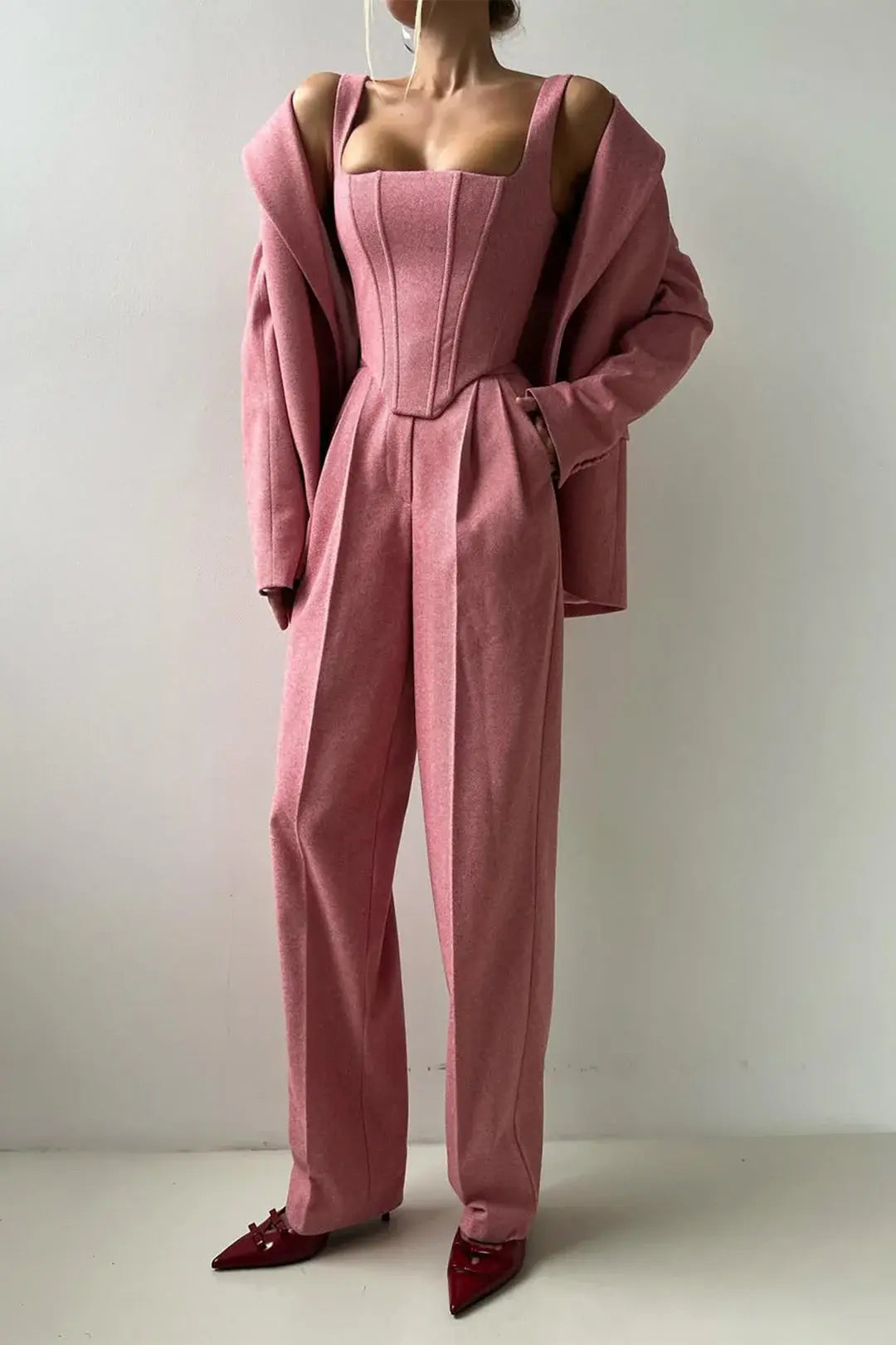 Dolce - Conjunto de Tres Piezas con Blazer de Doble Botonadura Alba Madrid