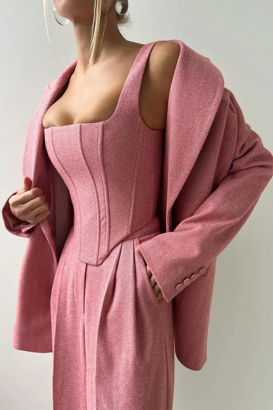 Dolce - Conjunto de Tres Piezas con Blazer de Doble Botonadura Alba Madrid