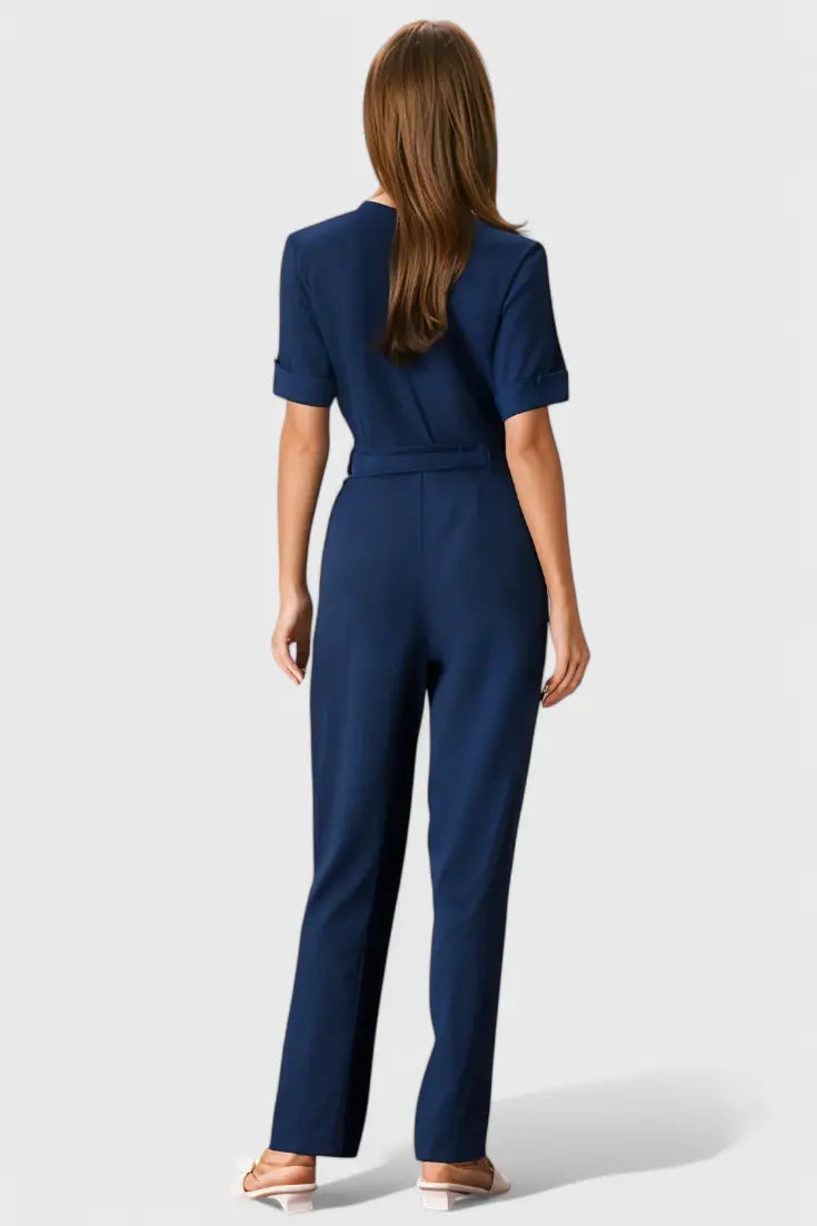 Vivienne Mono con Elegancia Sin Esfuerzo Alba Madrid