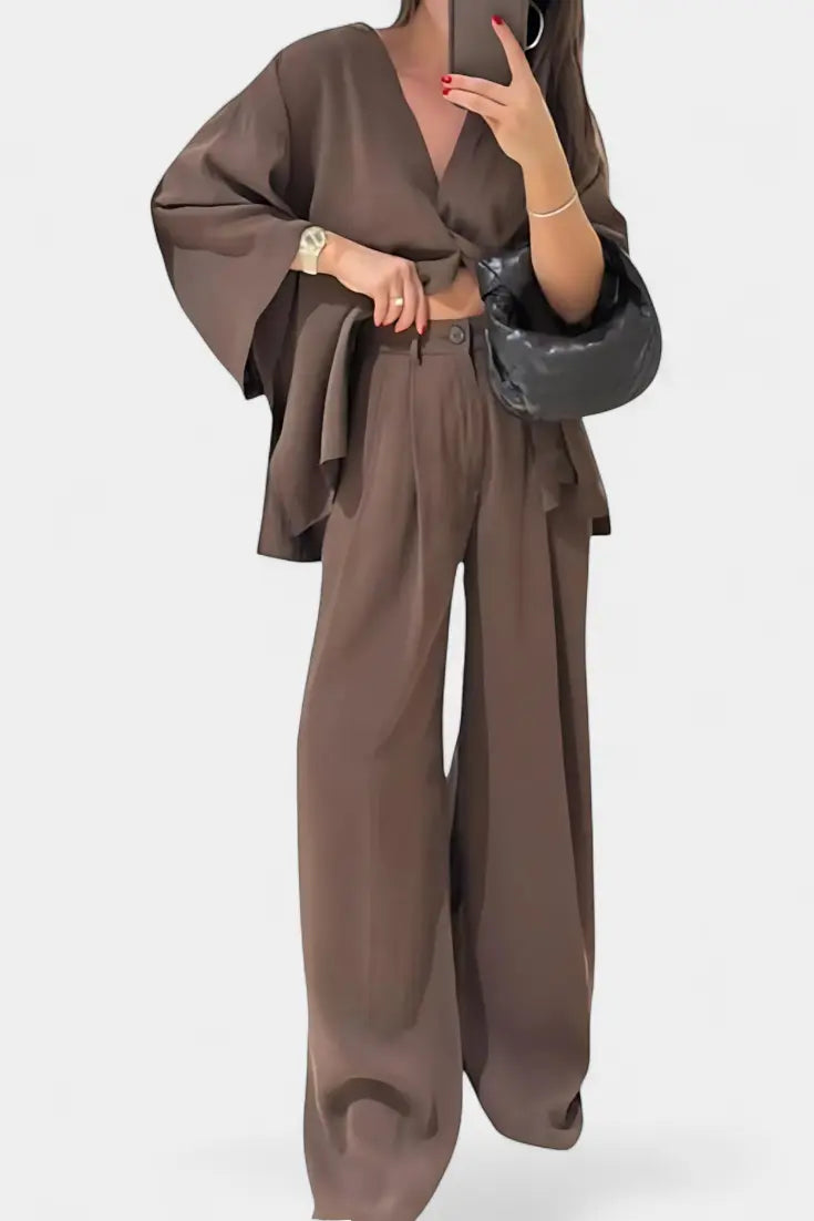 Eli Conjunto Oversize de Top con Cuello en V y Pantalón Recto Alba Madrid