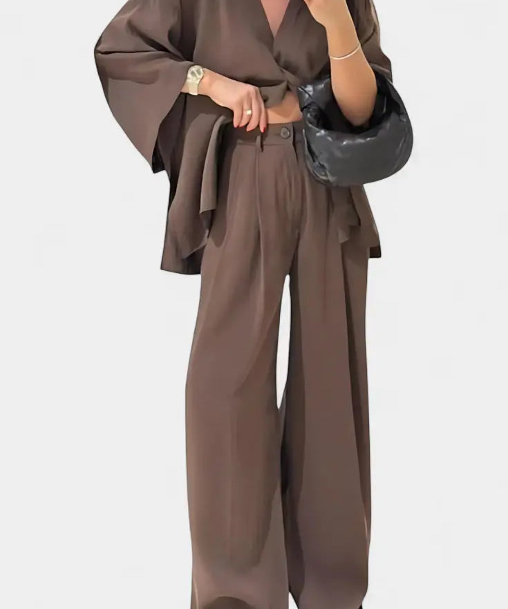 Eli Conjunto Oversize de Top con Cuello en V y Pantalón Recto Alba Madrid